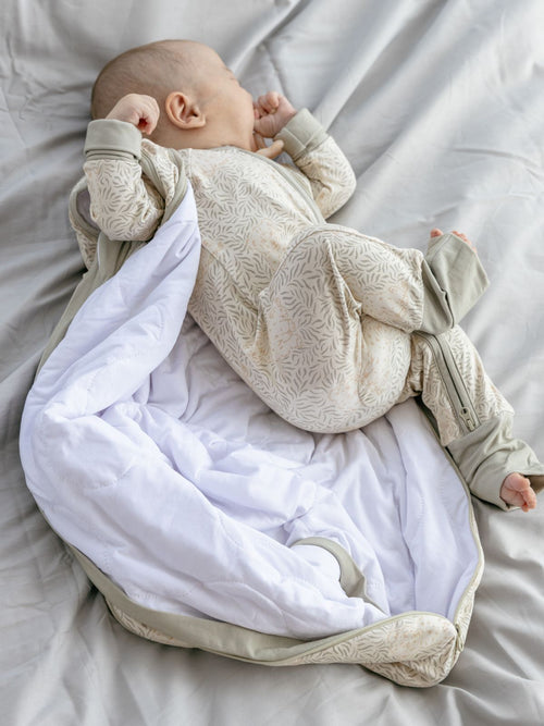 How to dress your baby for sleep by room temperature
